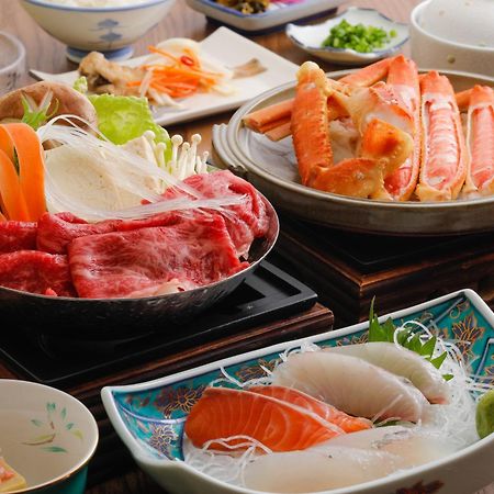 Tsuruya Ryokan Тоёока Экстерьер фото